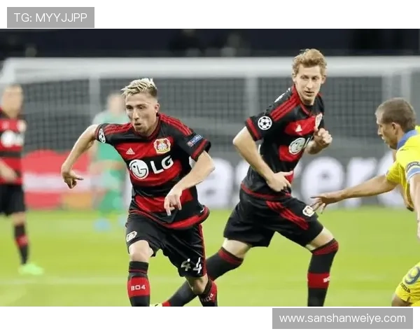 法兰克福近期比赛亮点：攻防表现稳健，竞争力持续提升