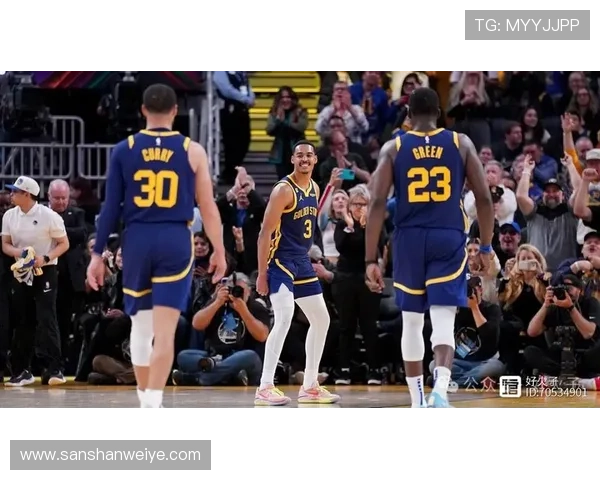 乔丹·汤普森比赛中刚对手发火,场下却超爱逛街买买买,笑死我了! 乔丹·汤普森比赛中刚对手发火,场下却超爱逛街买买买,笑死我了!