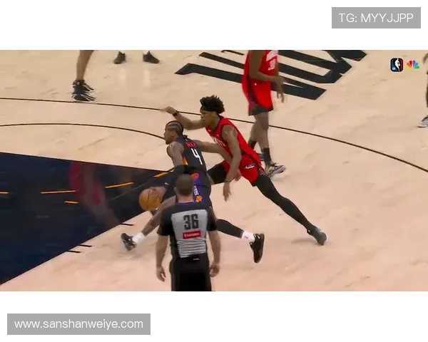 杰伦·格林无球跑动提升效率，得分爆发力拉开火箭进攻空间